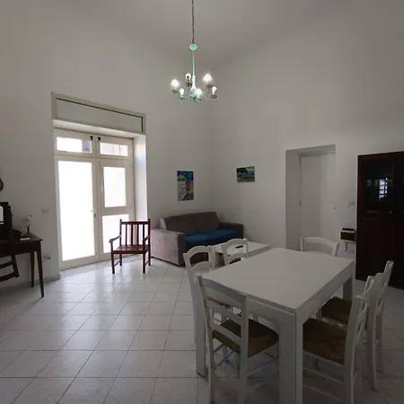 Palazzo Di Donna Panoramic Terraces And Private Parking Strategic To Amalfi Coast, Pompei, Napoli Holiday home *