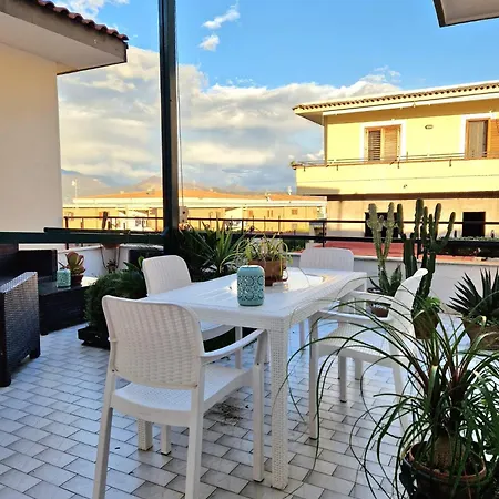 Palazzo Di Donna Panoramic Terraces And Private Parking Strategic To Amalfi Coast, Pompei, Napoli בית נופש